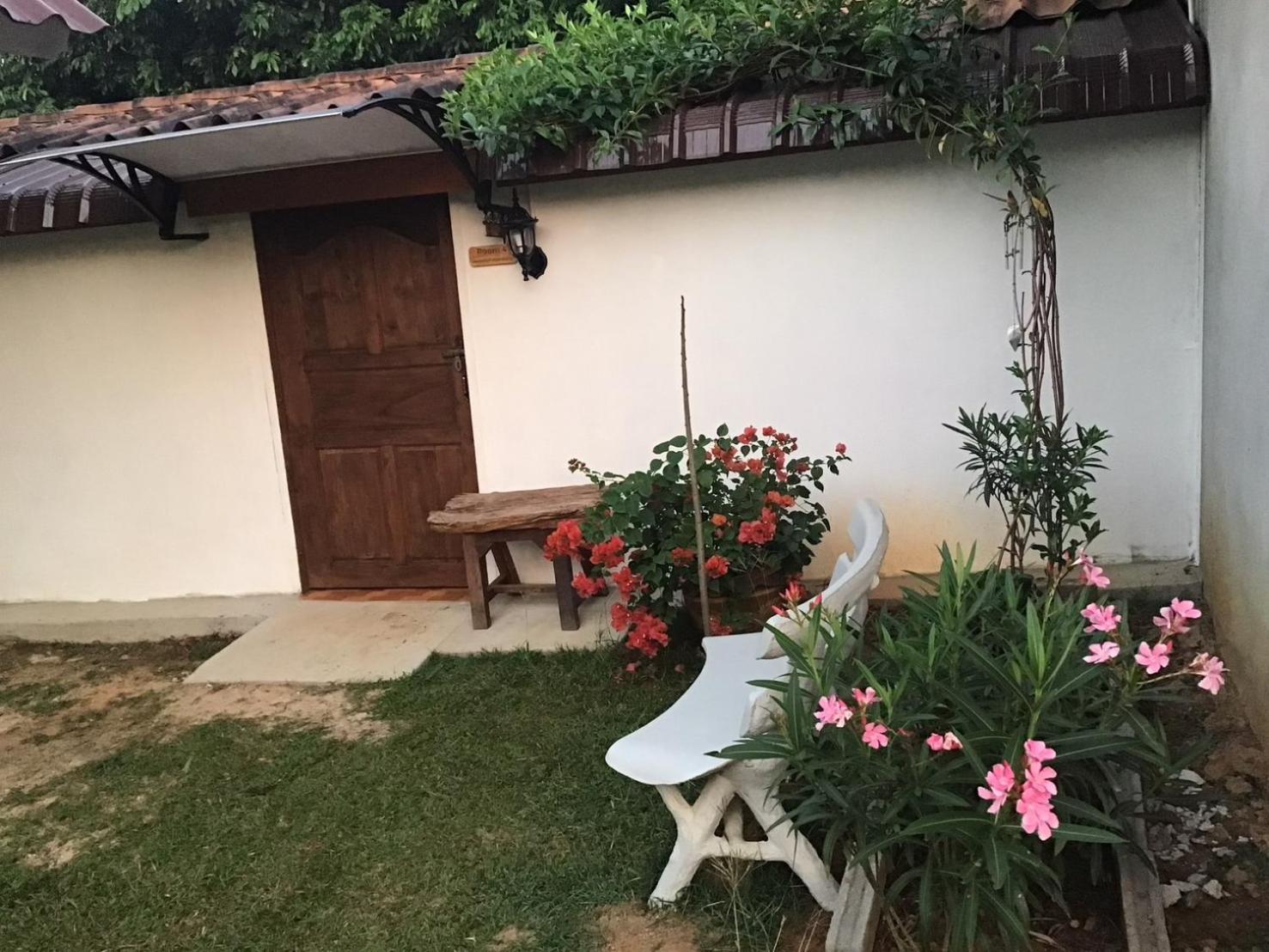 Serenity1 Homestay Чианг Дао Экстерьер фото
